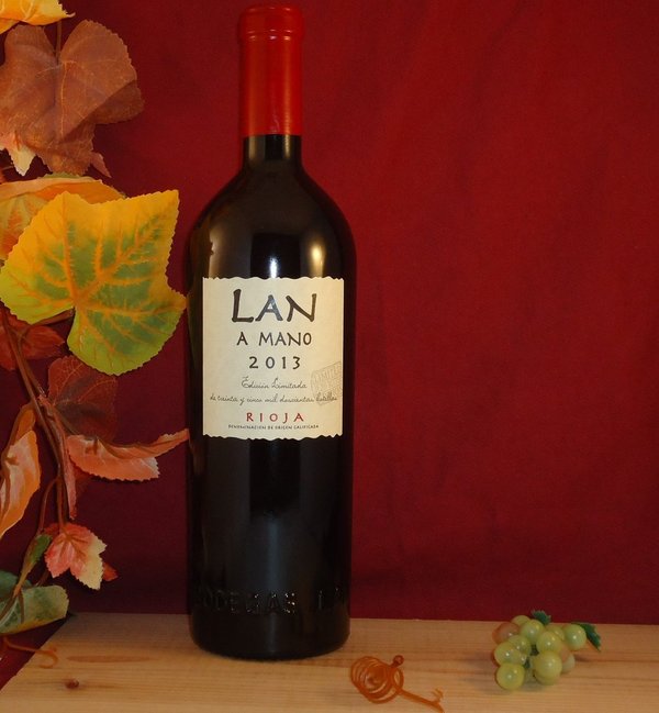 2018 Bodegas LAN Rioja Lan a Mano